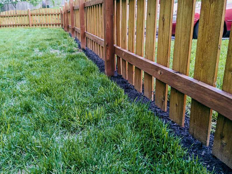 Does Mulch Glue Really Work